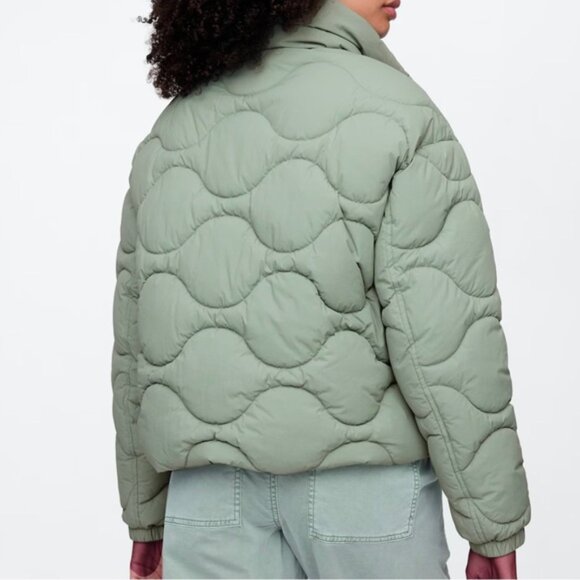 🆕 NWT Quilted Nylon Jacket, The GAP, Women’s Size Medium, Sage Green - Picture 10 of 10